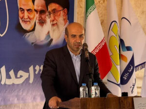 آئین کلنگ زنی احداث نیروگاه‌های تجدید پذیر خورشیدی